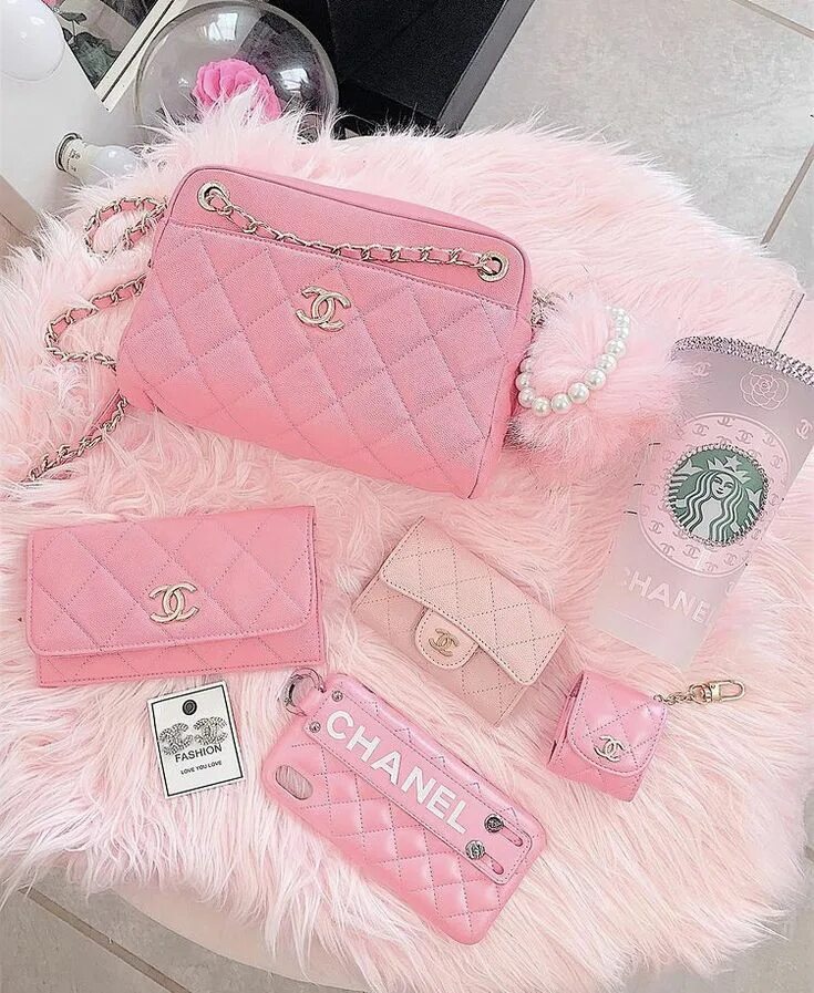 Красивые розовые вещи. Флетлей духи. Настоящие розовые аксессуары. Девчачьи розовые вещи. Розовые аксессуары.