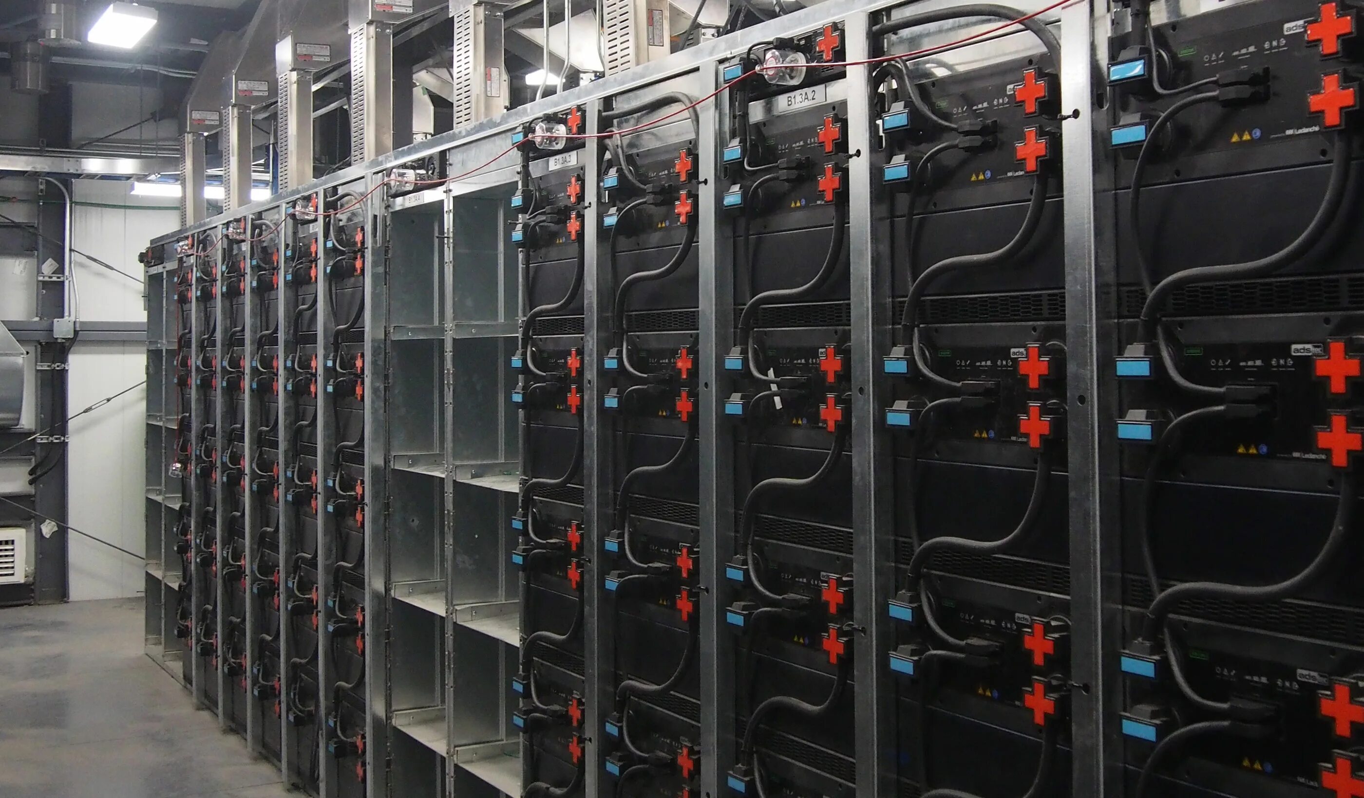 Ac storage. Energy storage system. energy storage battery. накопитель электроэнергии. промышленные накопители энергии.