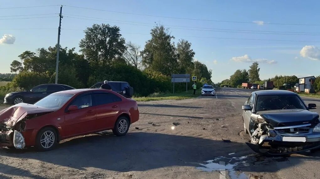 Кабриолет перевернулся. Дтп в сосновском районе тамбовской области. Дтп в сосновском районе тамбовской области. Дтп тамбов 22. Дтп тамбов 22.