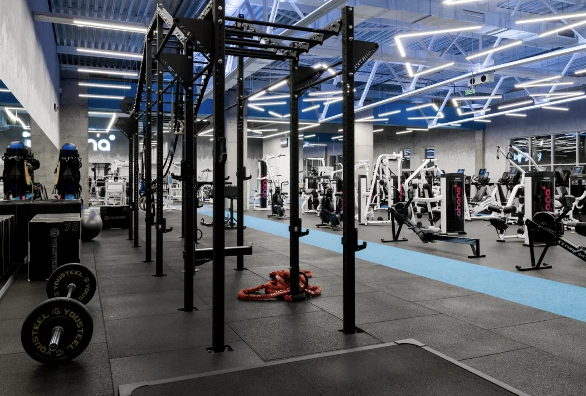 Ohana fitness некрасовка. Бассейн охана некрасовка. Охана некрасовка тренажерный зал. Ohana мытищи бассейн. Ohana fitness бутово.