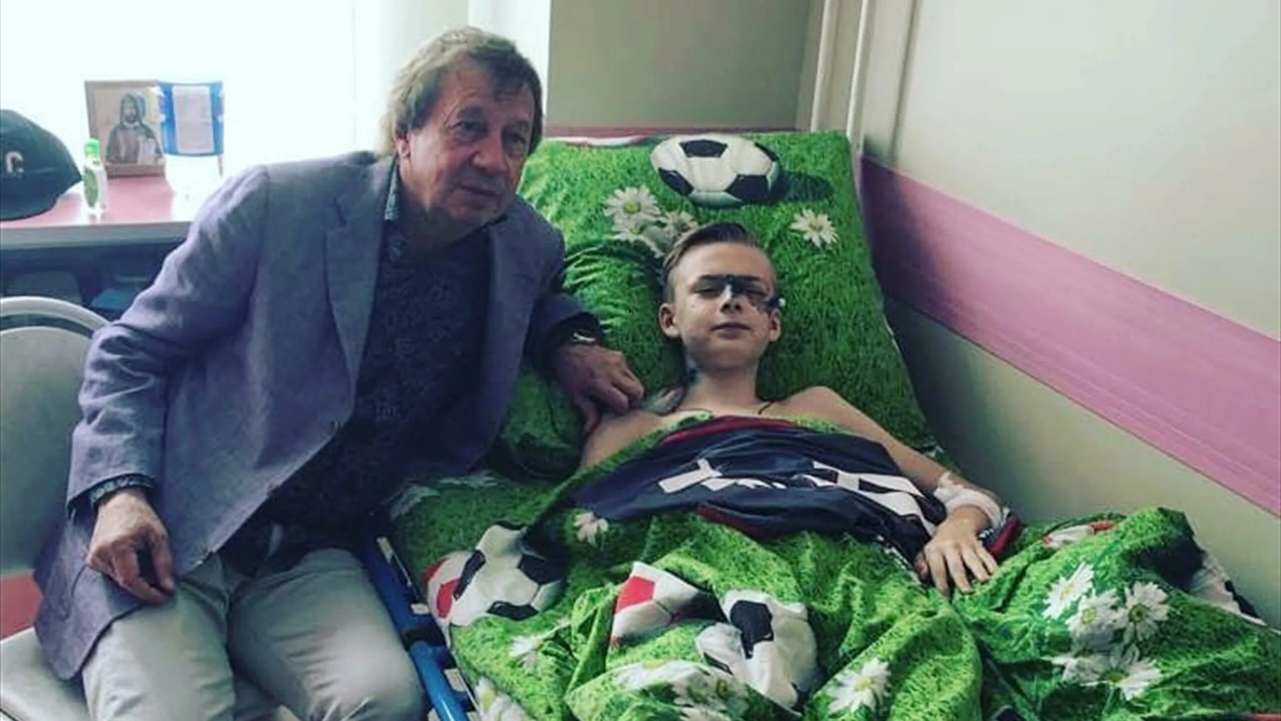 Пострадавшие от фейерверков. Пострадавшие от петард. дети пострадавшие от петард.