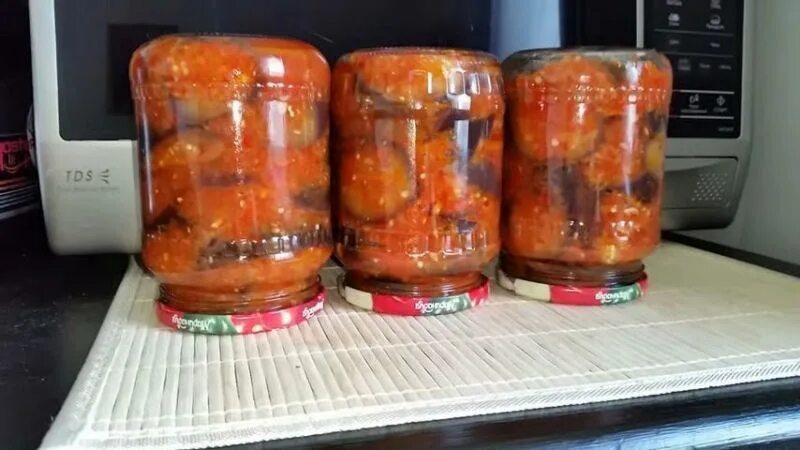 Баклажаны закрутка тещин язык. Салат на зиму тещин язык. Салат из баклажанов на зиму тещин язык. Тещин язык баклажаны. Баклажаны на зиму рецепты тещин.