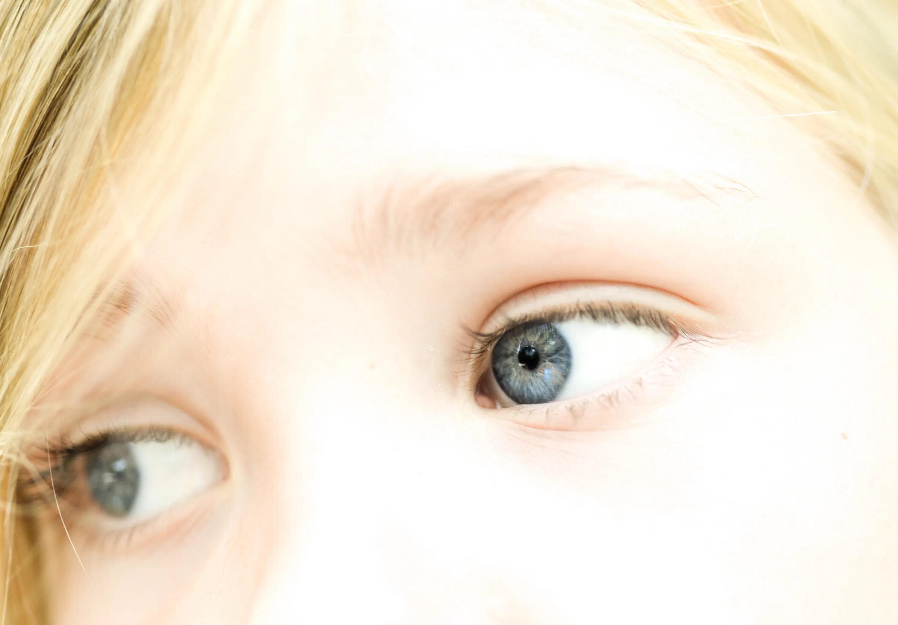 Детские глаза. Здоровые глаза дети. Глаза ребенка крупным планом. Глаза детей фото.