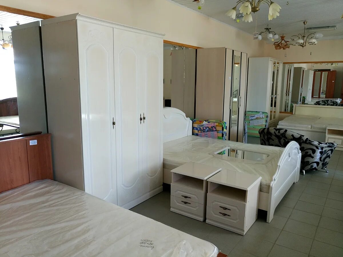 магазин 12 стульев ефремов. дом мебели 12. двенадцать стульев магазин мебели. магазин 12 стульев в кувандыке. кувандык магазин двенадцать стульев.