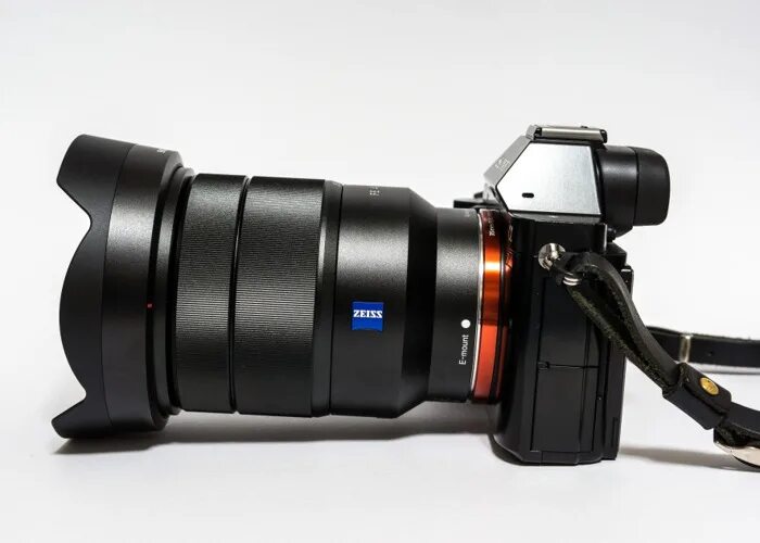 Sony zeiss tessar. Sony 16-35 f4. sony carl zeiss vario-tessar t* fe 16-35mm f/4 za oss. carl zeiss 16-35 f4 sony e. sony 24-70 f4 carl zeiss.