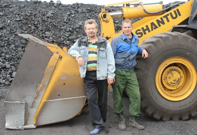 Антрацит каменный уголь. Уголь. 25-100 мм. Тарасовский уголь. Тарасовский уголь.