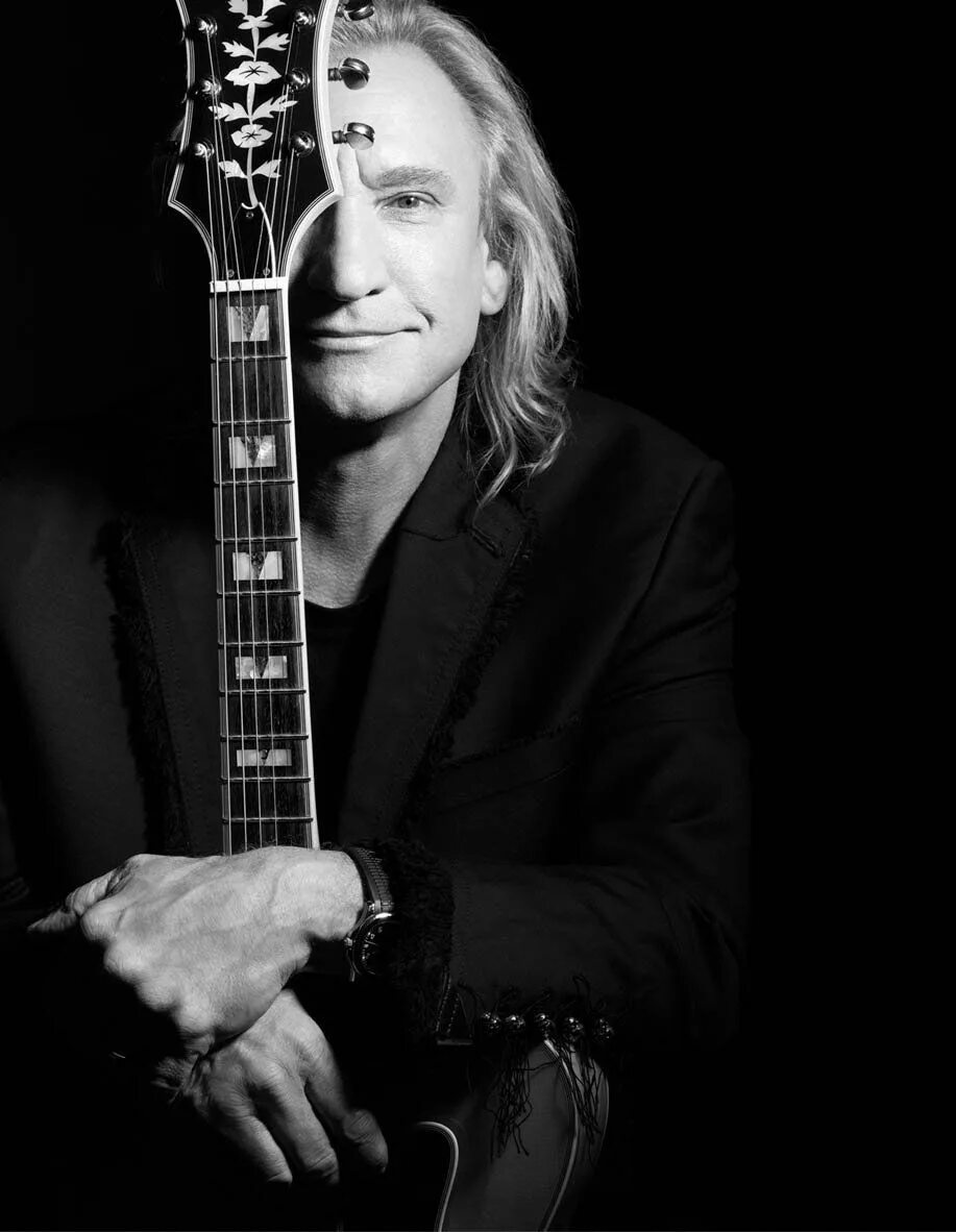 Joe walsh. Joe walsh eagles. joe walsh фото. джо уолш гитарист.