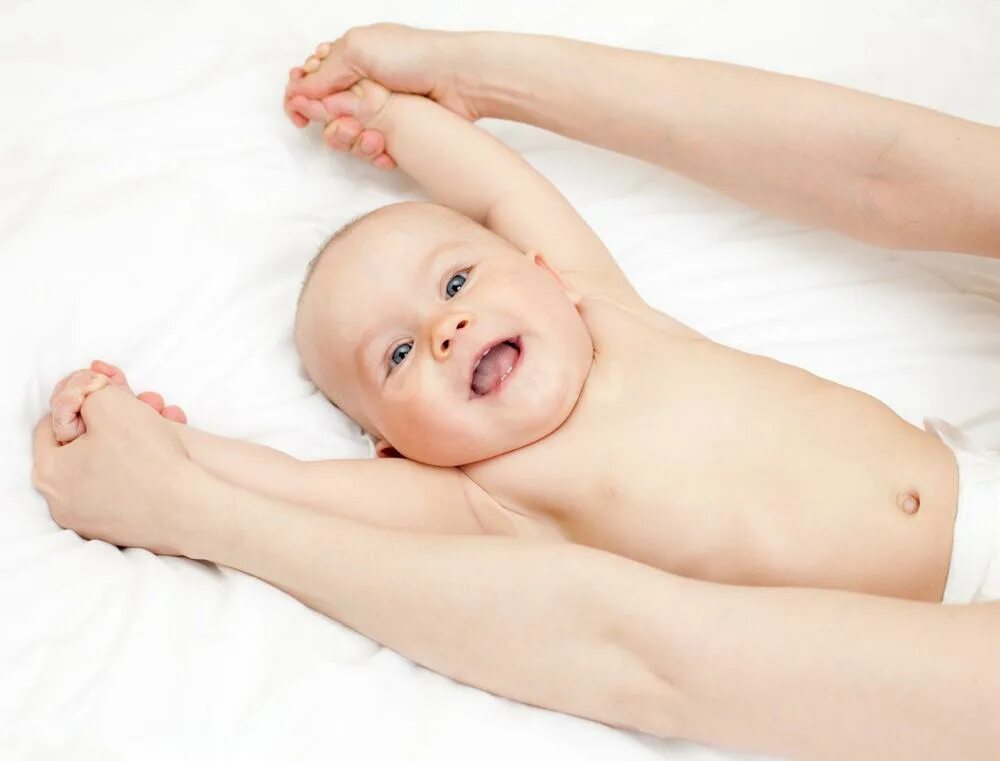 детский массаж. массаж и гимнастика для новорожденных. массаж детям. детский массаж возраст. детский массаж возраст.