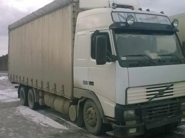 Volvo fh12 1995. Вольво fh12 одиночка тент. Вольво FH 12 1995 Г.В. Вольво ФШ 12 1995 года.