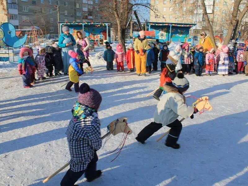 Интересные игры на масленицу на улице