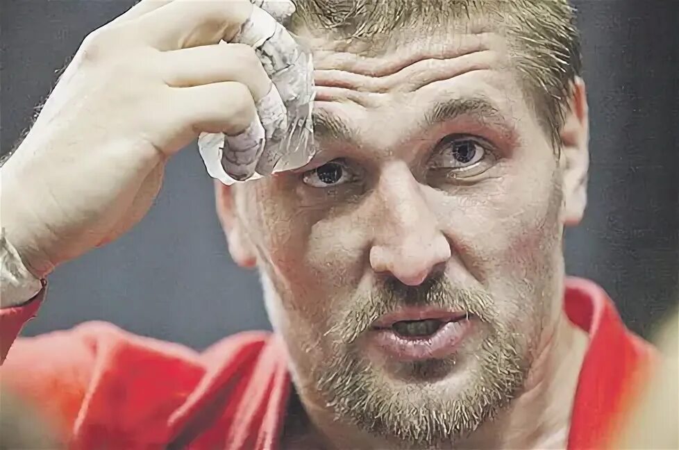 Минаков в т. Минаков самбо. минаков чемпион.