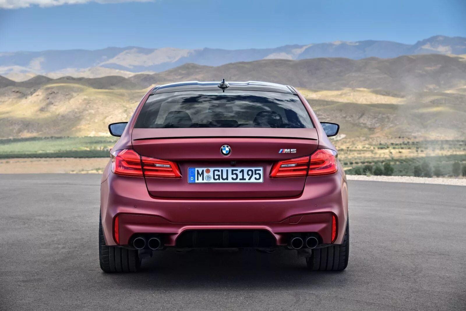 M5 f90 машинка. Бмв m5 f90. bmw m5 f90 2018. bmw m5 2017. bmw m5 f90 2017.