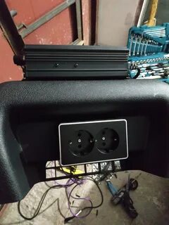 Розетка 220 в авто