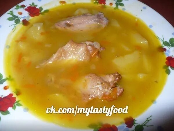 Суп гороховый с куриных крылышек
