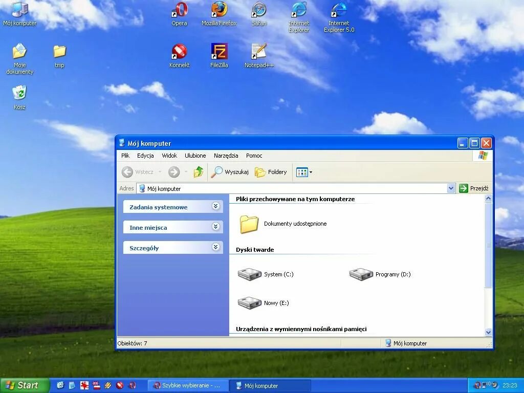 Хр 32 бит. Windows XP ISO. Windows XP 32 bit ISO. Windows XP sp2 32 bit. Виндовс XP 32 бит Старая версия.