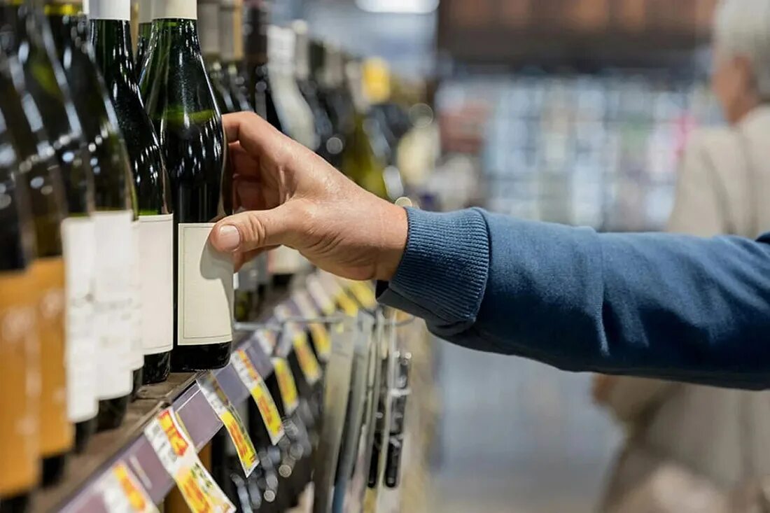 Торговля напитками. Продажа алкоголя. торговля алкогольной продукцией. реализация алкоголя. алкоголь в казахстане.