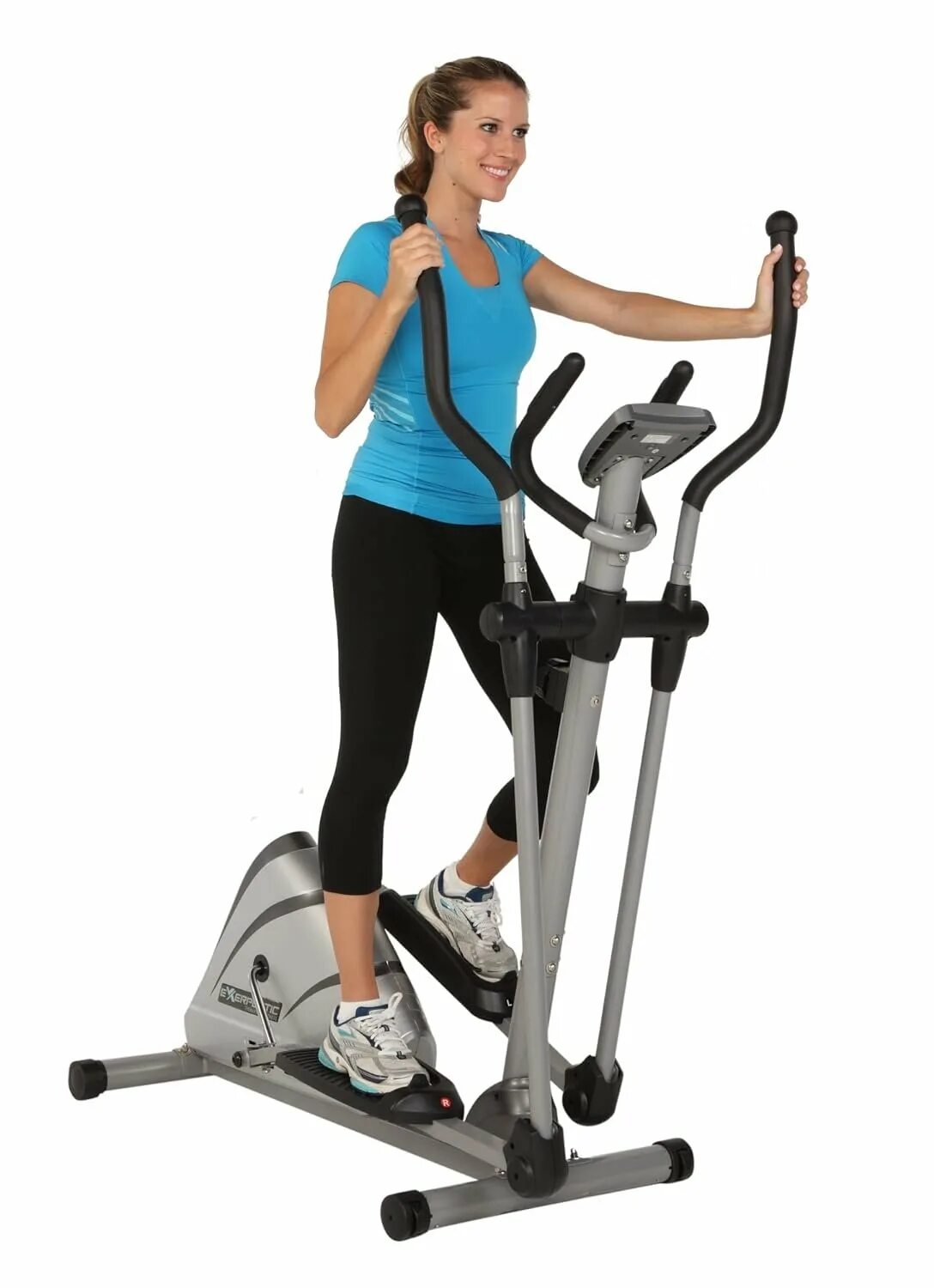 Лыжи в спортзале. Упражнение лыжи в тренажерном зале. Technogym crossover 700. Лыжи в спортзале. Тренировка лыжника в зале.