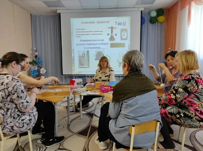 Начальник управления образования новочеркасска. Сайты новочеркасска управление образования. Администрация новочеркасска. Новочеркасск начальник управления салтыкова. Управление образования новочеркасск.