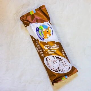Мороженое с крошкой печенья