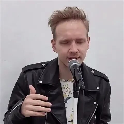 Денис Аглотков