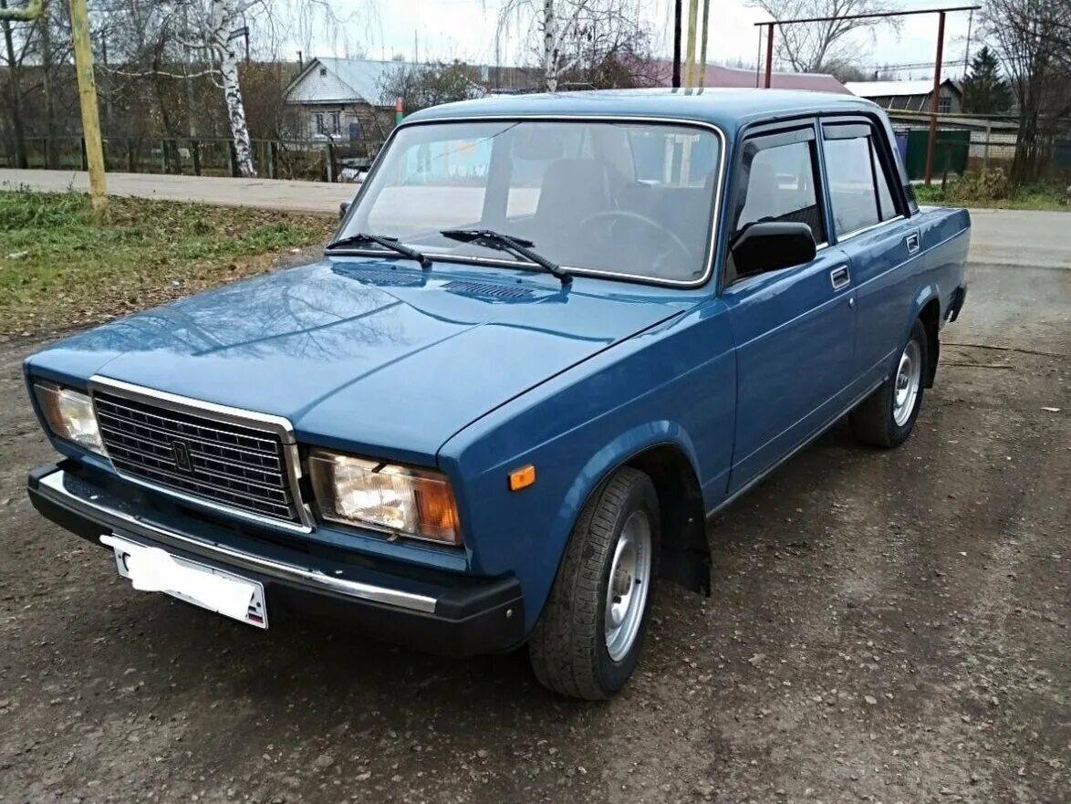 Продажа автомобиля жигули. ВАЗ 2107 С 0 пробегом. ВАЗ 2107 2007. ВАЗ 2107 2005. ВАЗ 2107 МСА синяя.