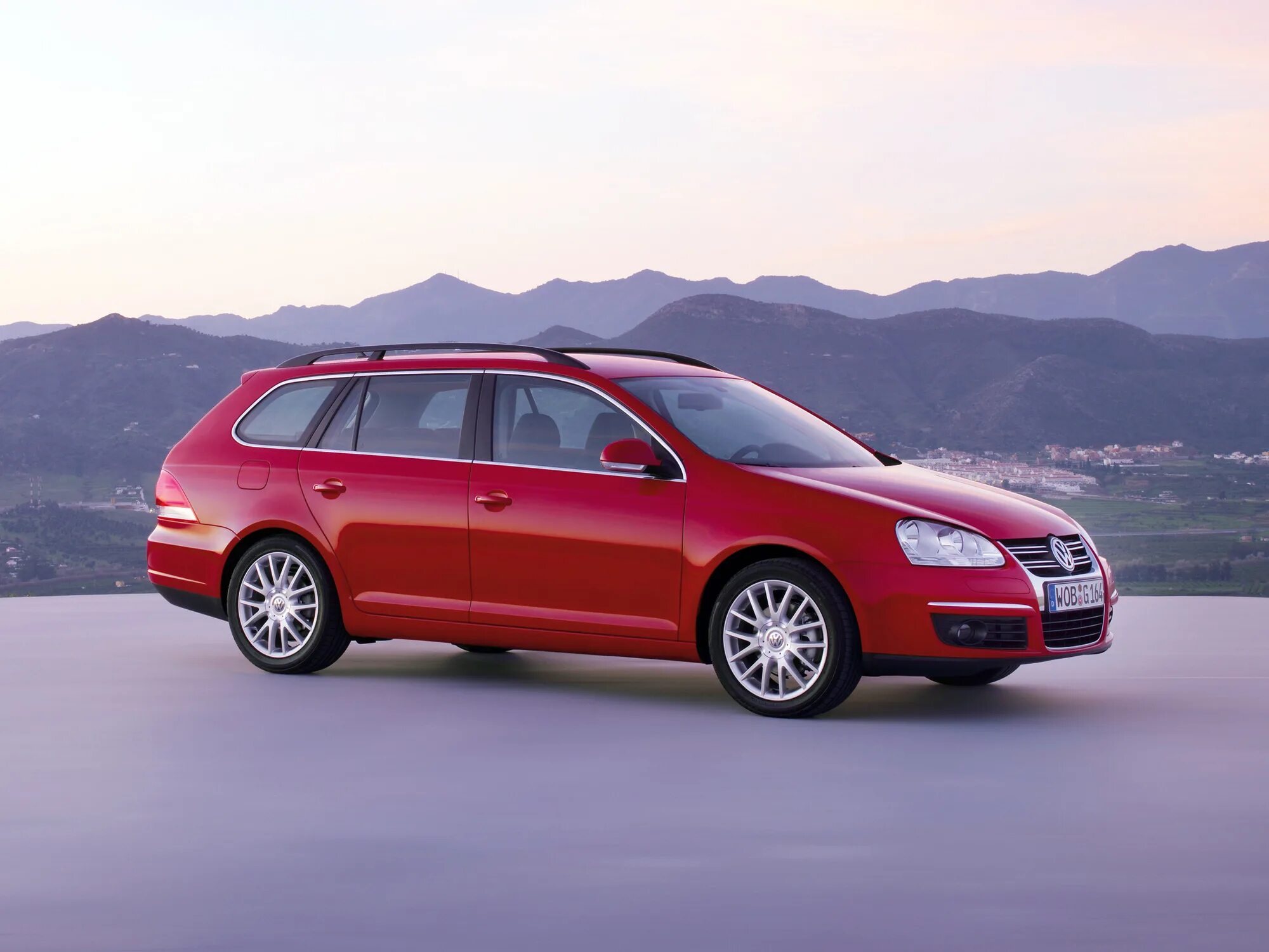 Ford focus 2015 универсал. габариты лада приора универсал. сравнить универсалы. Vw passat wagon 2016. вольво универсал v60.