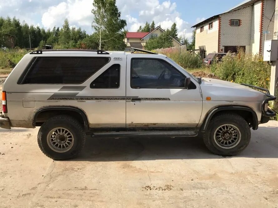 Ниссан Террано 1995. Nissan Terrano 95 года. Ниссан Террано 90. Nissan Terrano 1. Купить террано бу на авито