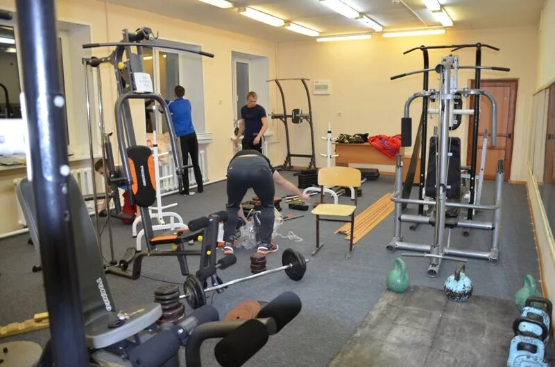 Триумф северск тренажерный зал. Олимпия северск тренажерный зал. Беркут северск тренажерный зал. Зал беркут северск. Тренажерный зал северск.