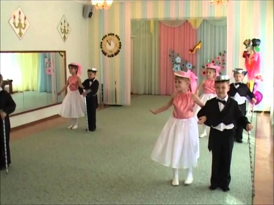 Детский танец джентльмены видео. Леди и джентльмены танец. Танец джентльменов в детском саду. Джентльмены танец 2016.