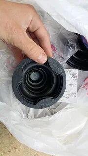Тойота авенсис пыльник внутреннего шруса