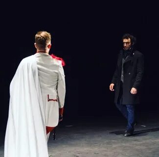 Спектакль спасти камер юнкера