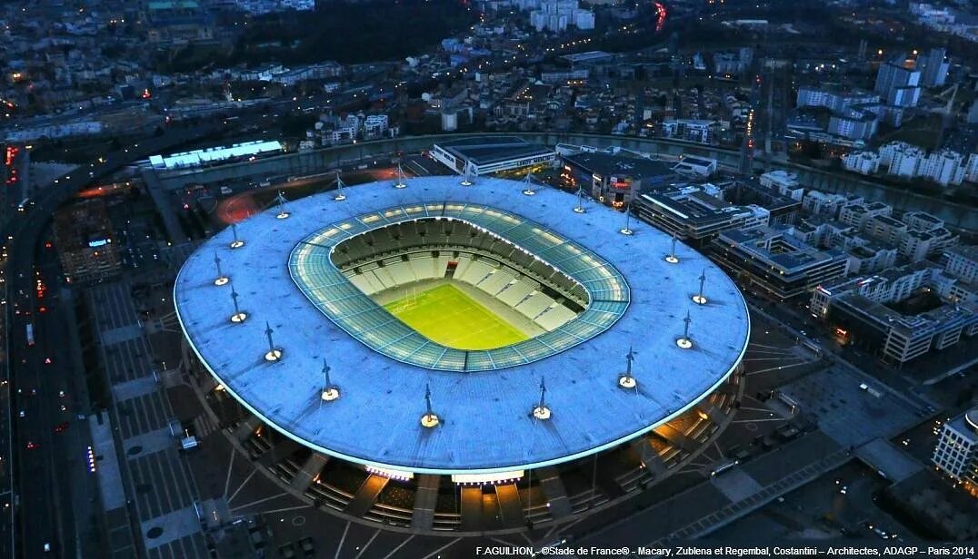Стадионы франции. Стад де Франс стадион 2022. Стадион Стад де Франс Париж. Иль де Франс стадион. Стадион Стад де Франс Париж фото.
