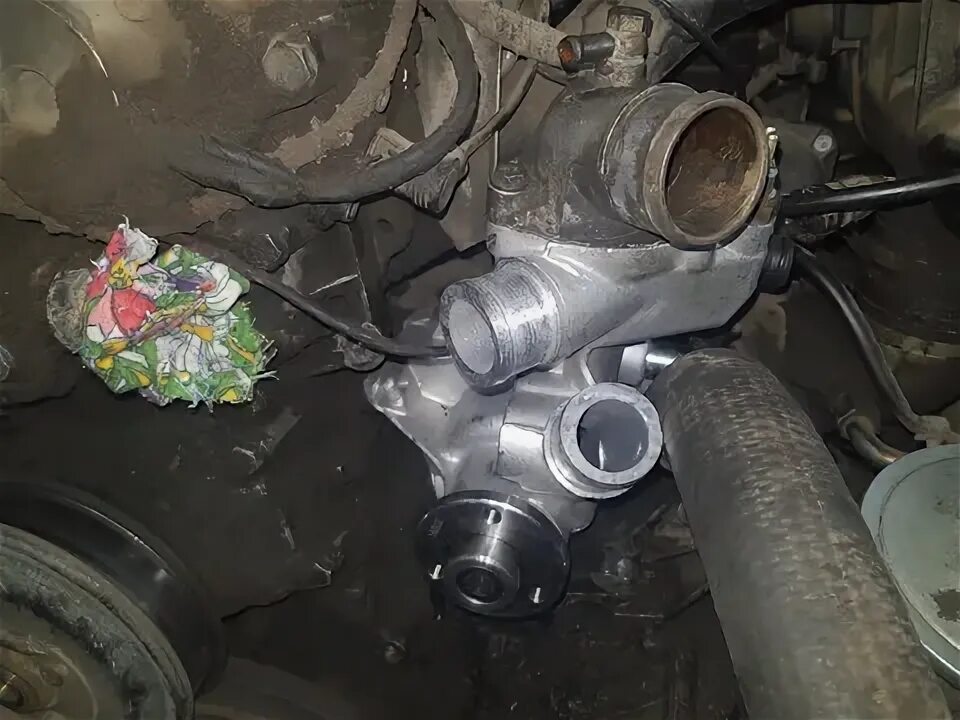 Как снять помпу мерседес 124 Замена помпы на М111.960 Mercedes-Benz E-class (W124), 2,2 л, 1993 года своими