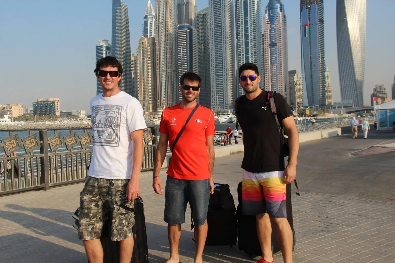 Имад Дубайси. Парень в Дубае. Дубай летом мужчины. Парни на пляже Дубая.