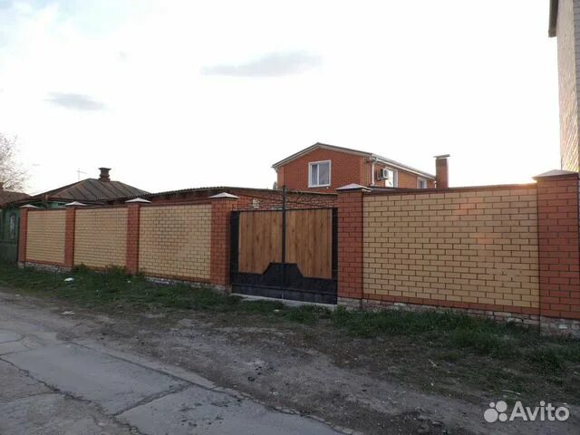 Белгородская обл алексеевский р-н с. Слободская 31 алексеевка белгородская область. Белгородская область г алексеевка ул слободская дом 105. Дома в алексеевке. Алексеевка белгородская область ул урицкого 1.