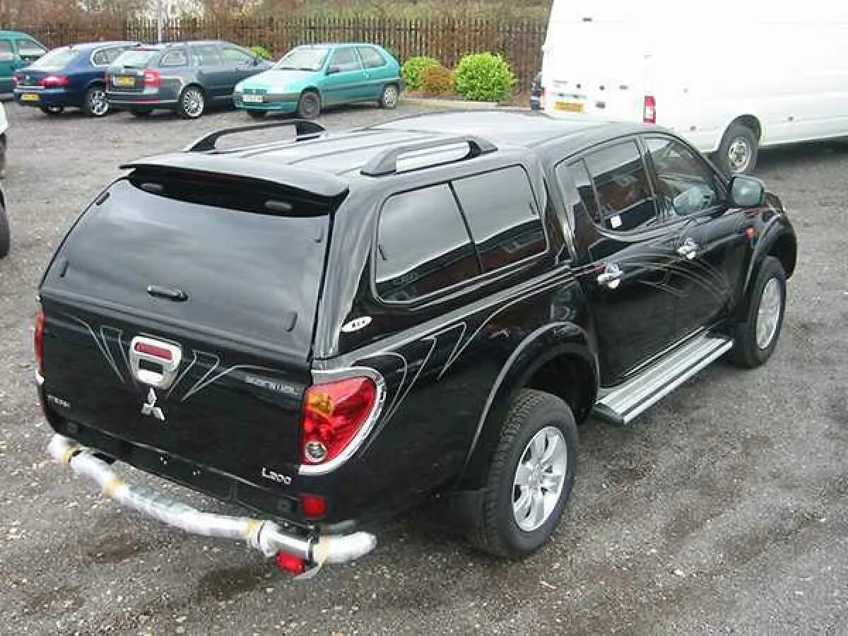 Кунг мицубиси l200. Кунг для мицубиси л200. Mitsubishi l200 с кунгом. Мицубиси л200 5 поколения кунг. Carryboy mitsubishi l200.