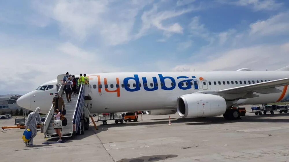 Fly dubai рейс. Flydubai чартерный. Рейс Бишкек Дубай. Ош Дубай самолёт. Ош Дубай авиабилеты.