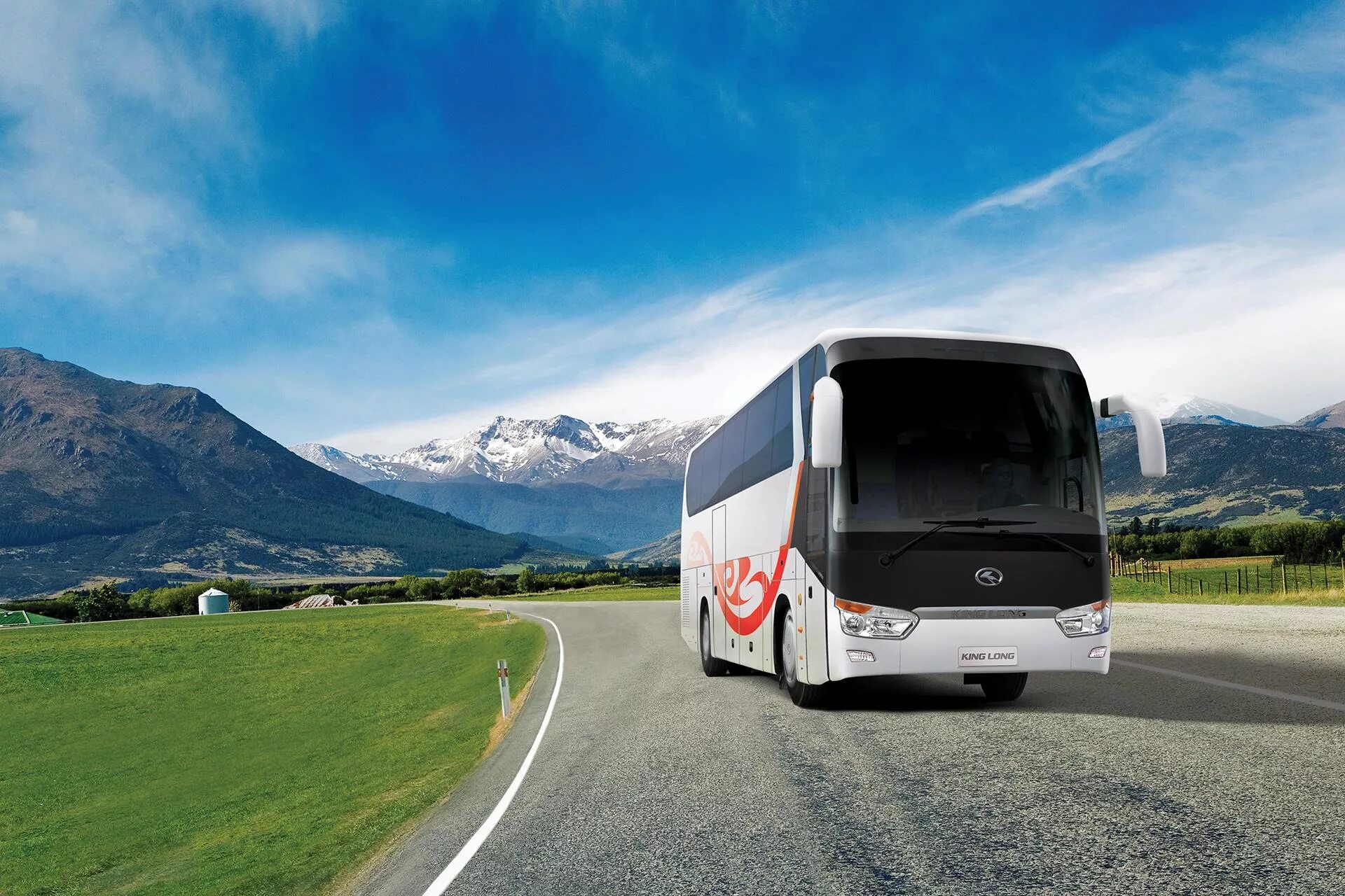 Mercedes-benz tourismo. Автобас. Автобас. Туристический автобус. Volvo bus 2020.