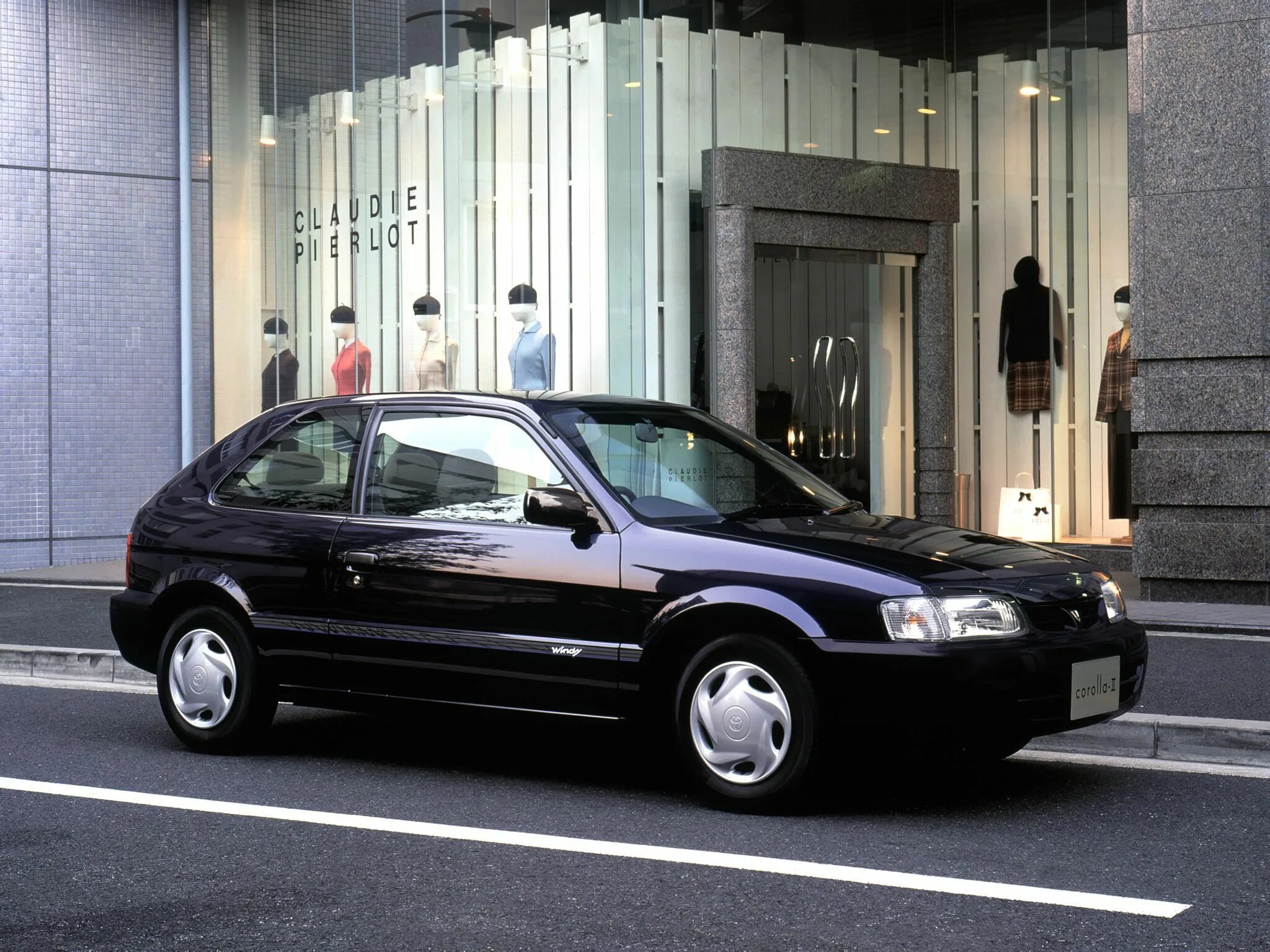 Королла 2 поколение. Тойота Королла 2. Toyota Corolla Hatchback 1994. Toyota Corolla II, 1994. Toyota Corolla II 1999.