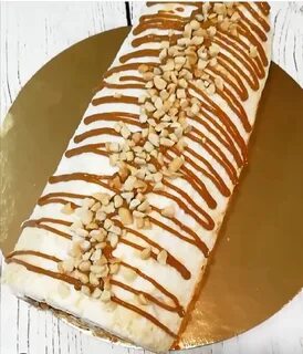Рулет сникерс рецепт с карамелью и орехами