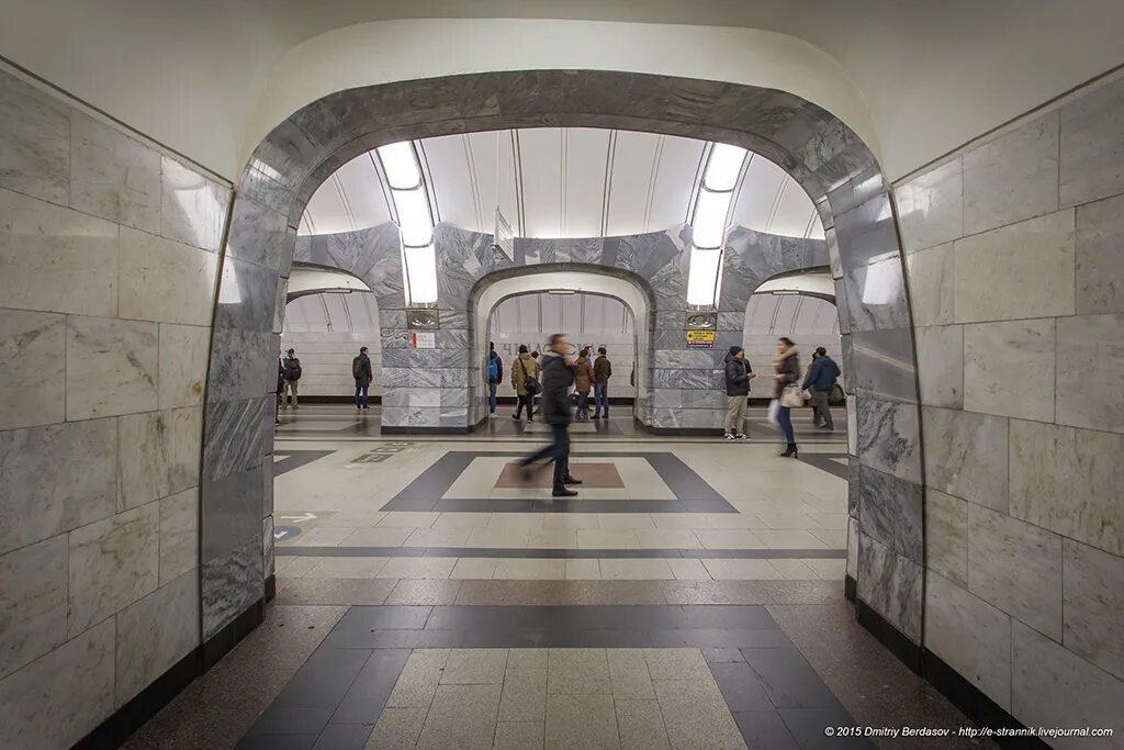 Чкаловская (станция метро, Москва). Метро Чкаловская Санкт-Петербург. Трубная (Люблинско-Дмитровская линия). Чкаловская метро СПБ. Москва станция чкаловская