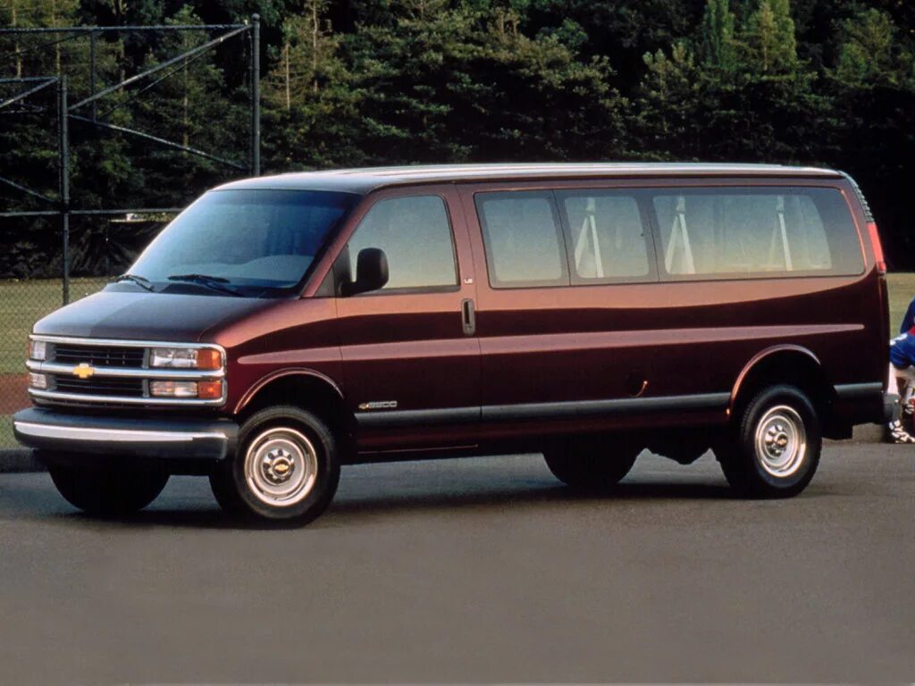 Chevrolet express van 2003. Минивэн америки. Шевроле ван 2010. Ford econoline 2002. Минивэн америки.
