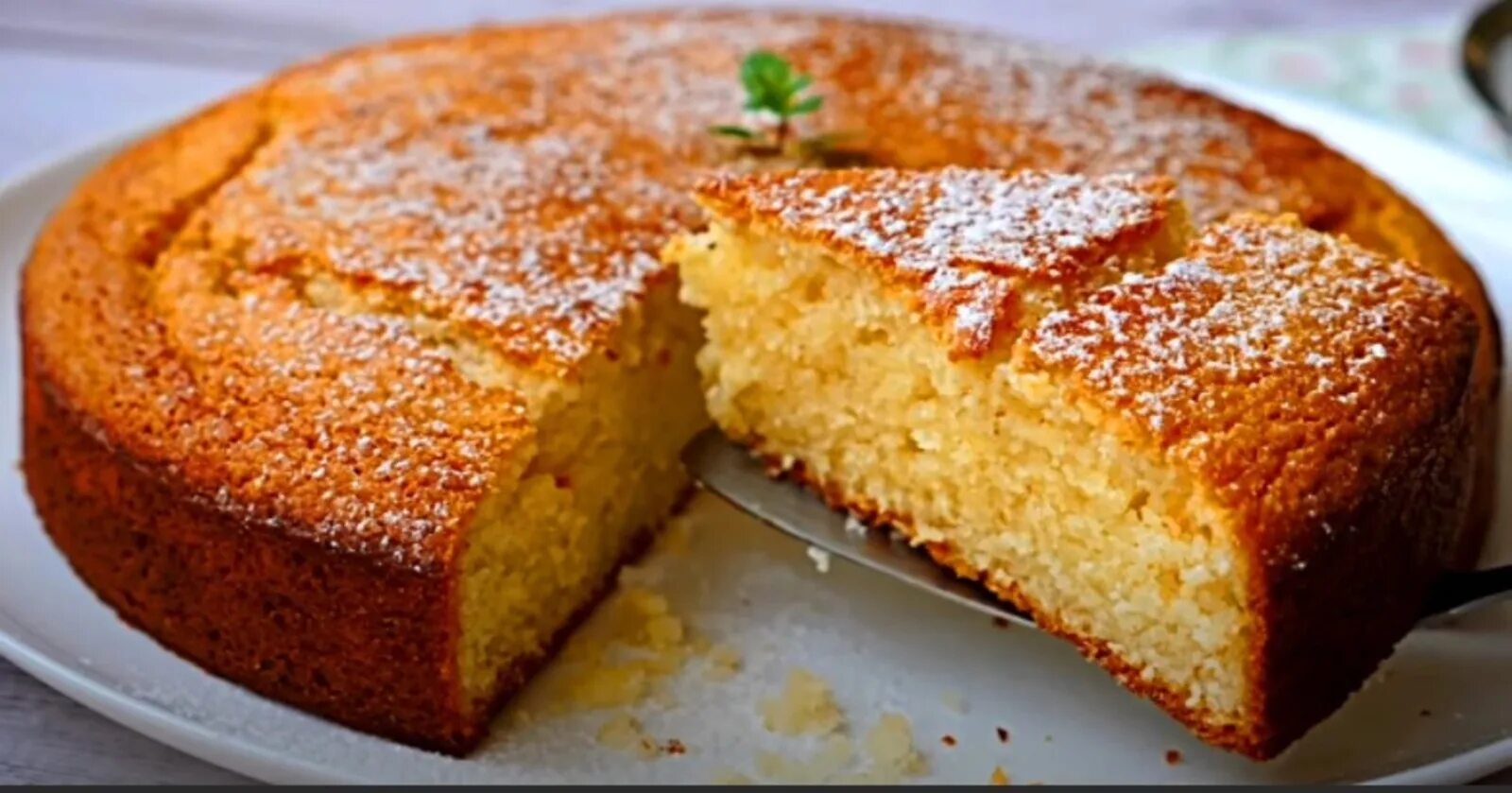 Пирог из манки и яиц