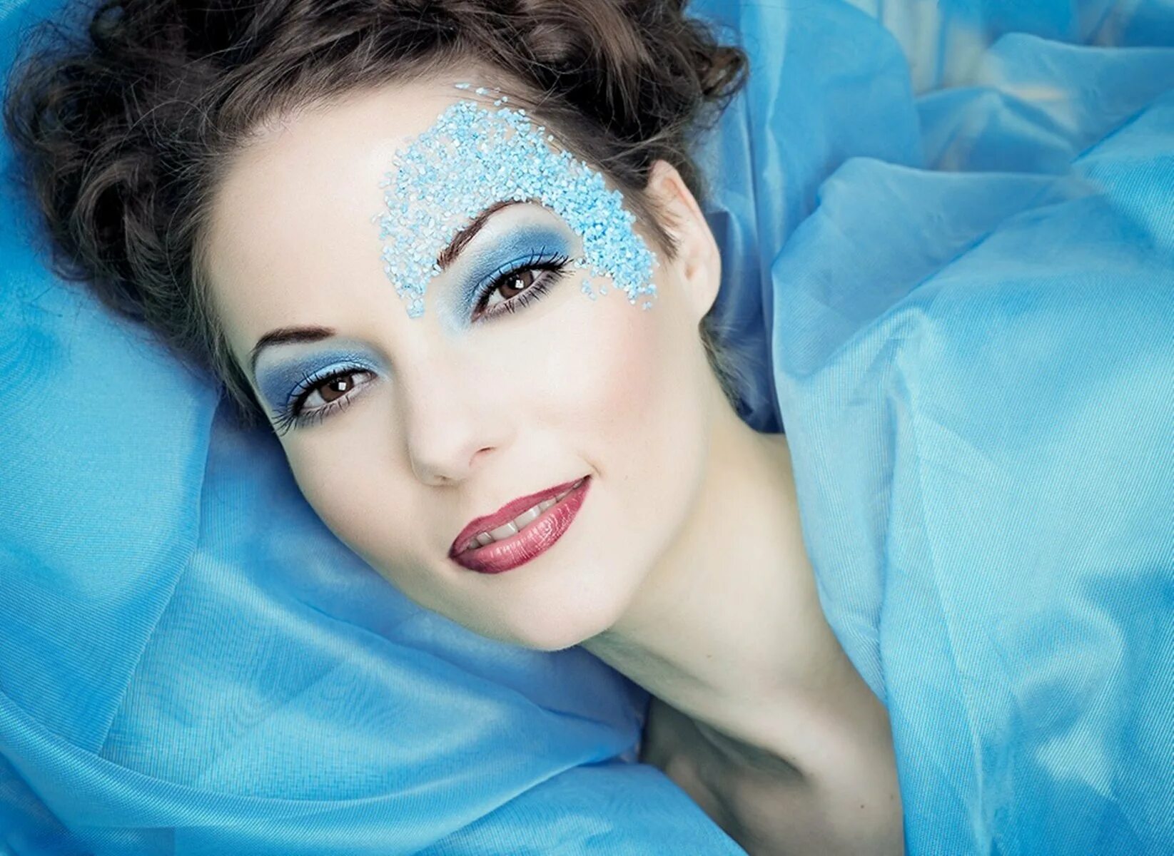 Verusha make up style