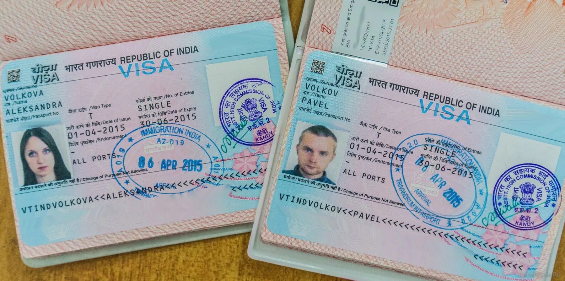 В индию нужна виза для россиян 2024. Виза в Индию. Индийская туристическая виза. Виза в Индию для россиян. Виза Гоа.