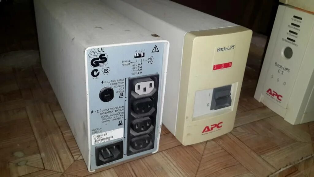 Back ups 600. APC back-ups 500. ИБП back-ups 600i. APC back-ups 600i. Back ups 400