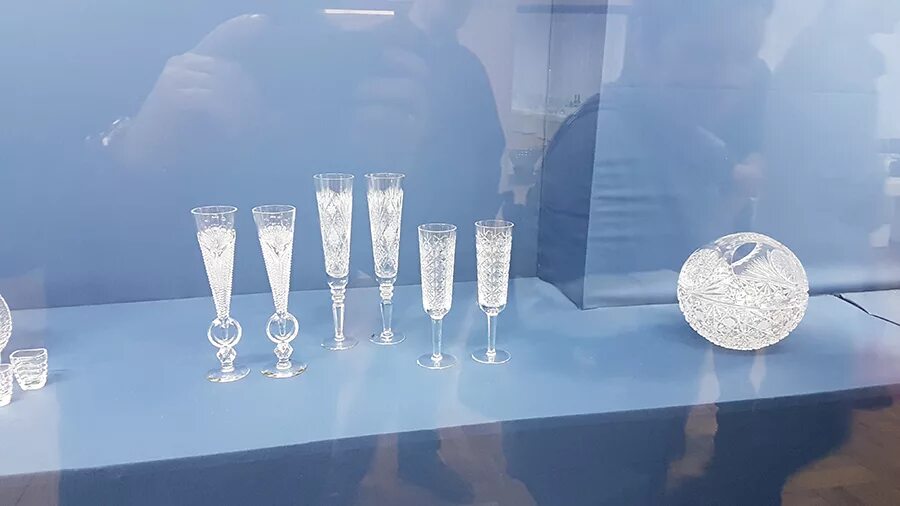 хрусталь старый оскол. королёва 7 старый оскол. хрусталь старый оскол. хрустальные стаканы для чая. посуда из горного хрусталя.