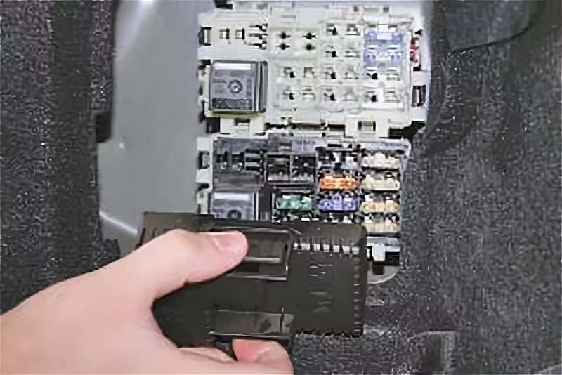 Ford mondeo 4 расположение предохранителей Položaj osigurača, osigurača i releja i njihova zamjena (Električna oprema / Ele