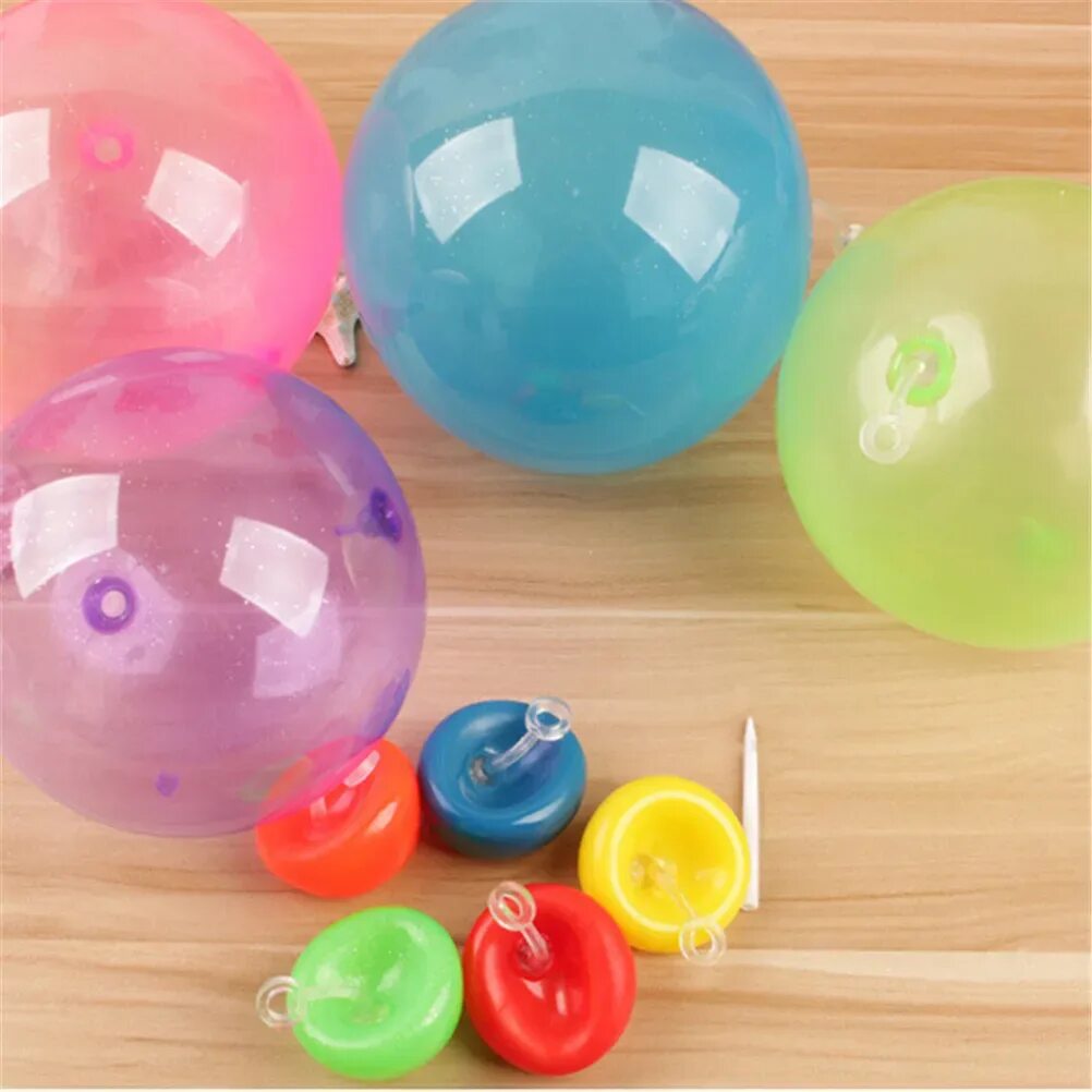Что называют шарами. Мини Баблс шар. Пластмассовые шарики. Шарики маленькие надувные. Пластиковый мячик.