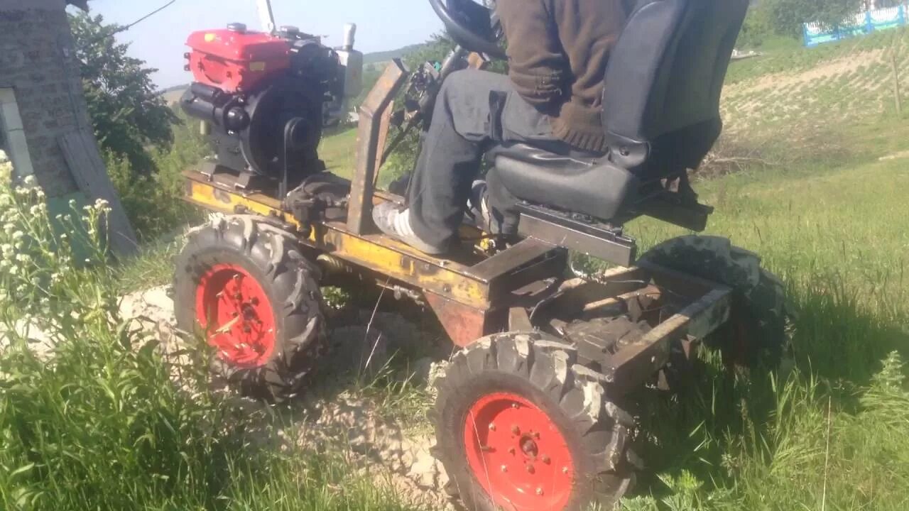 Минитрактор обзор видео. Минитрактор обзор видео